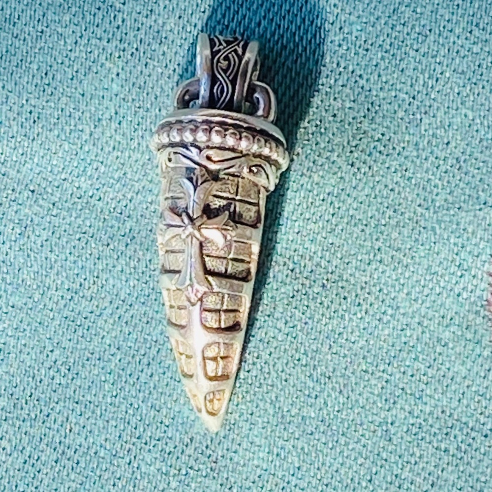 Scott Kay Armored Horn pendant